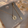 Shangjie OEM kalung Trendy Women Cube Necklace Jewelry Gold Plated Stainless Steel Necklace Hollow Rose Necklace